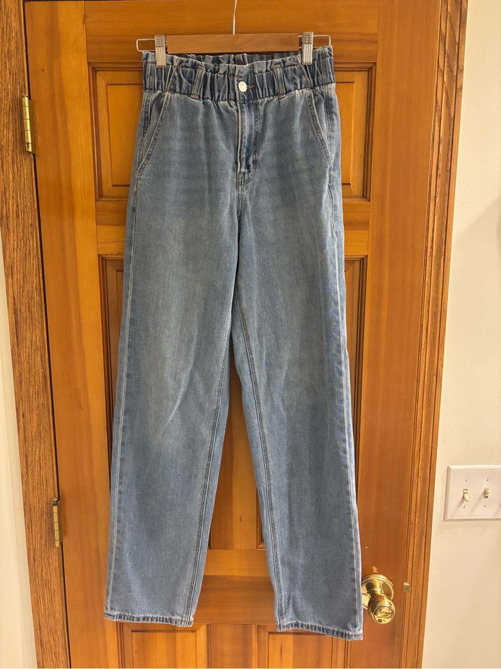 Womens American Eagle High Rise Mom Jean Denim 4 Long - Picture 2 of 7